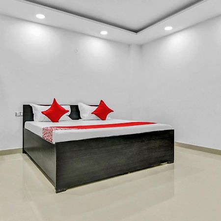 ניו דלהי Flagship Hotel Secret Mirage Near Rithala Metro Station מראה חיצוני תמונה